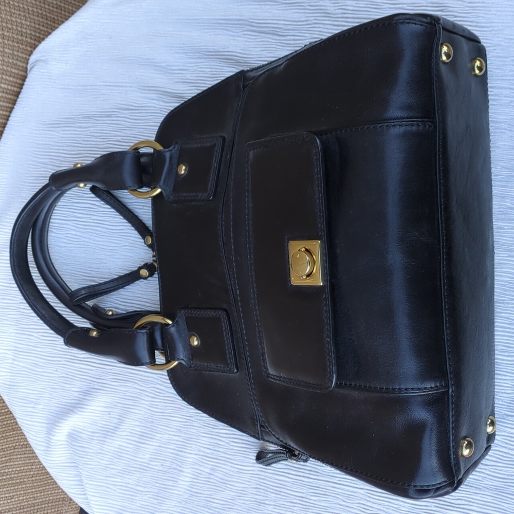 Banana Republic Vintage Black Leather Bag - Picture 12 of 12